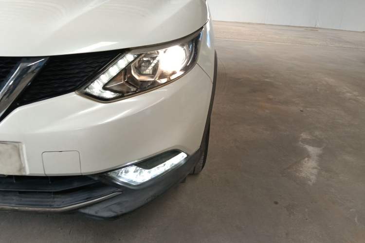 Used Nissan Qashqai 2016 2.0L CVT Elite Edition