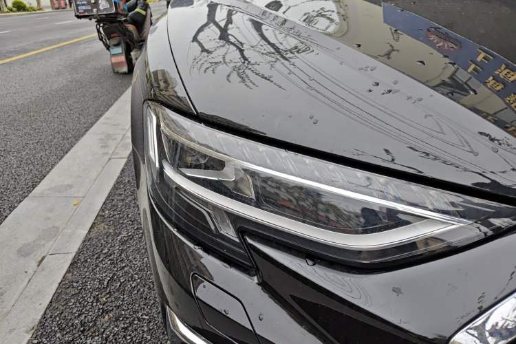 Used Audi A8 2025 A8L 45 TFSI quattro Luxury Model Right Front Headlight