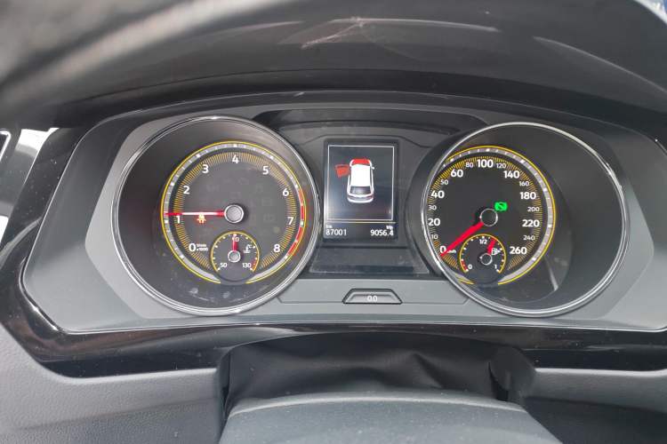 Used Volkswagen Tiguan L 2019 Updated Version 330TSI Automatic Two-Wheel Drive Panoramic Comfort Edition China VI Standard