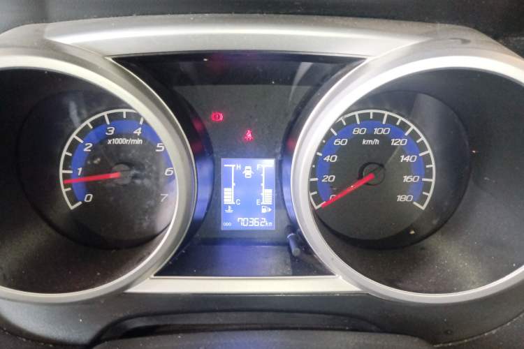 Used CHANGAN KAICHENG Ounuo S 2014 1.5L Base Version
