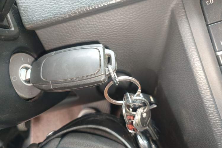 Used Volvo XC90 2011 2.5T R-Design Vehicle Key