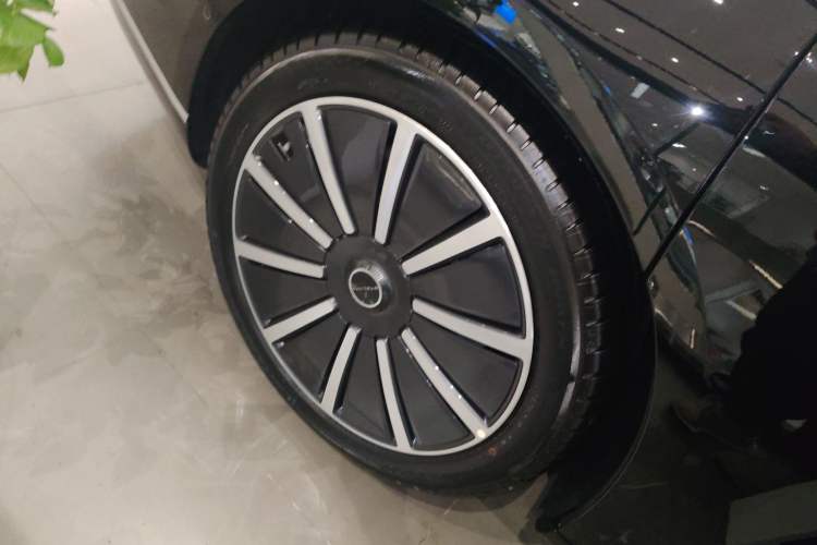 Used Hima Stelato S9 2024 All-Electric Ultra Four-Wheel-Drive Flagship Edition
