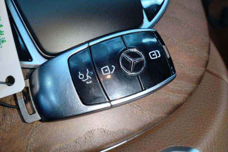 Used Mercedes-Benz E-Class 2021 E 300 L Stylish Model