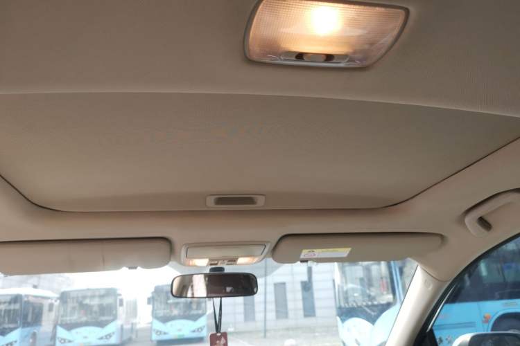 Used Honda CR-V 2016 2.0L two-wheel drive Urban Edition