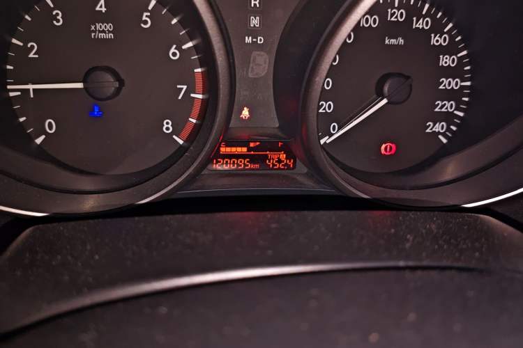 Used Mazda Mazda 5 2013 2.0L Automatic Comfort Edition
