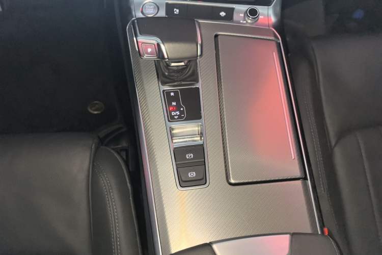 Used Audi A6L 2020 45 TFSI Prestige Elegant Edition
