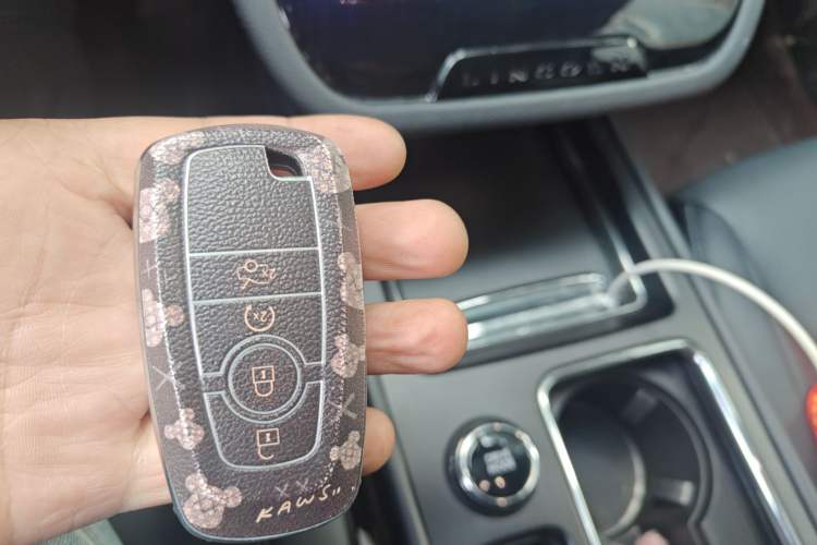 Used Lincoln Corsair 2022 Revised Version 2.0T Two-Wheel Drive Luxury Edition Vehicle Key