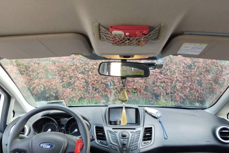 Used Ford Fiesta 2013 Sedan 1.5L Manual Fashion Edition Headliner