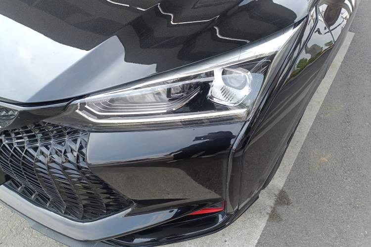 Used Dongfeng Aeolus Yixuan 2021 230T Automatic Zuiying Knight Edition Left Front Headlight