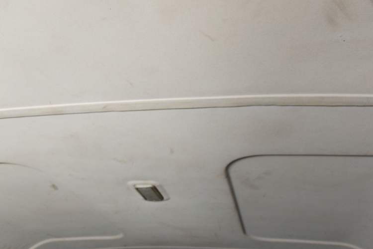 Used Iveco Daily 2012 2.5T-A35 Logistics Version 1 Mid-Roof
