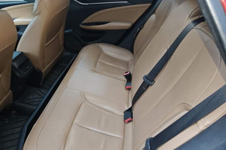 Used Buick Excelle GX 2018 18T Automatic Flagship Model