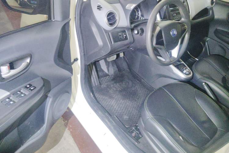 Used CHANGAN OSHAN Benni E-Star 2021 National Edition Xin Yue Version Lithium Iron Phosphate (31.86 kWh) Driver Seat