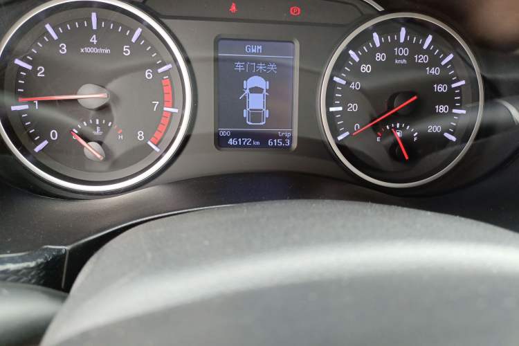 Used Great Wall Wingle 5 2020 2.4L Gasoline Two-Wheel Drive Value Edition Big Double Cab China VI Standard 4K22D4M Odometer Close Up