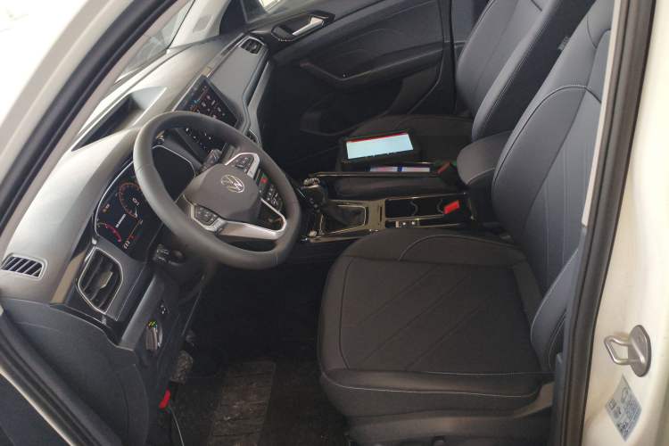 Used Volkswagen Tharu 2026 Model Xinrui 300TSI Ruixiang Edition Left Front Seat