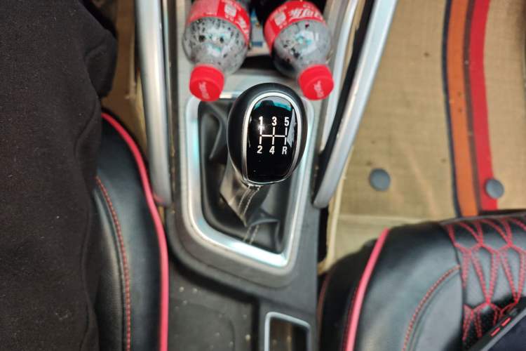 Used Geely Auto Vision X3 2017 1.5L Manual Luxury Model
