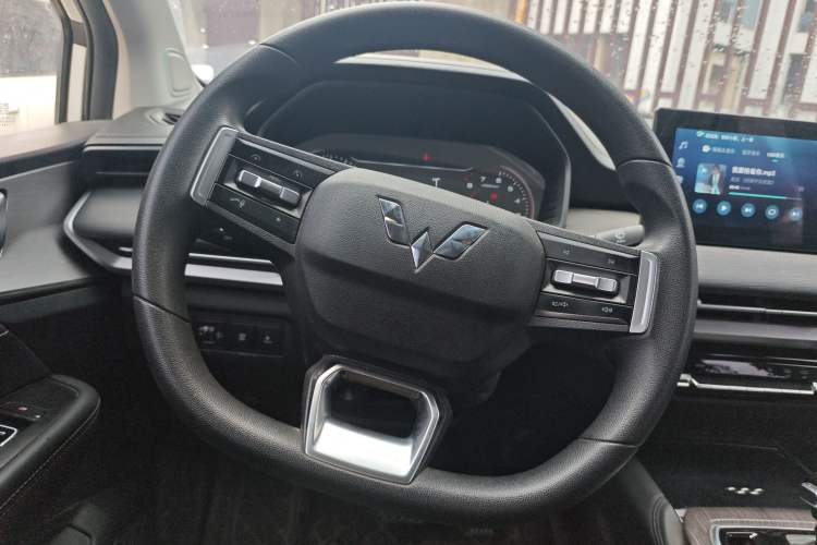 Used Wuling Jiachen 2022 1.5T CVT Smart Luxury Version