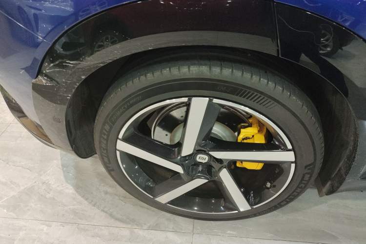 Used Xiaomi Auto YU7 2025 Ultra-Long Range High-Performance All-Wheel-Drive Max Edition