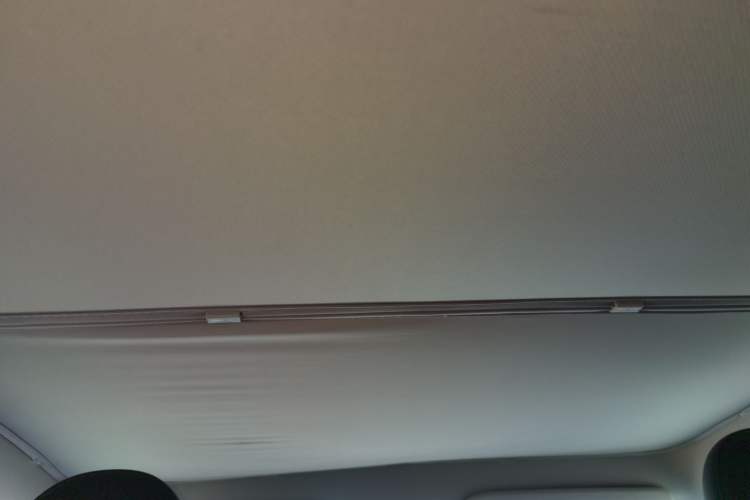 Used Tesla Model Y 2024 Rear-Wheel-Drive Version Headliner