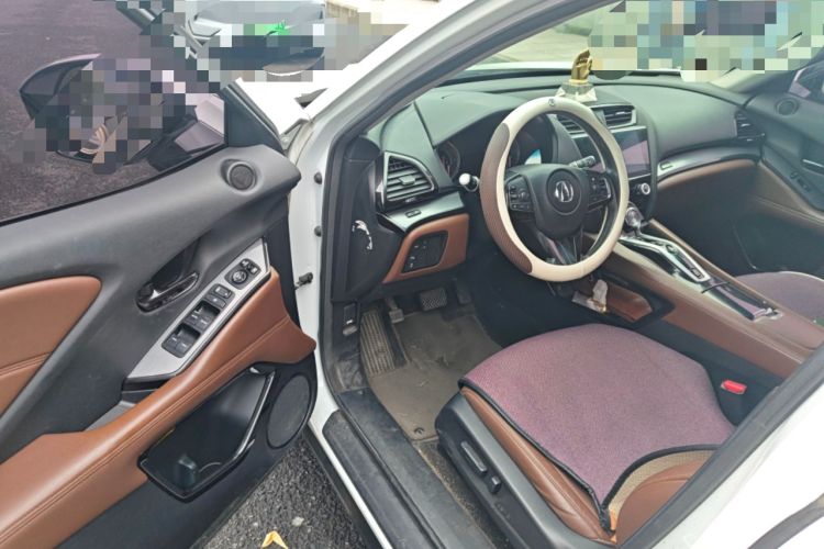 Used Acura CDX 2016 1.5T Two-Wheel Drive Deluxe Edition