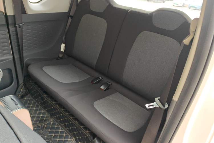 Used Wuling Hongguang MINIEV 2022 Macaron Fashion Model Lithium Iron Phosphate
