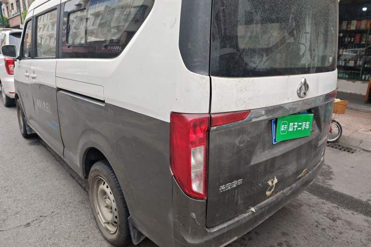 Used CHANGAN KUAYUE Xing V5 2021 1.6L Fortune-Attracting Edition Comfort Model DAM16KR