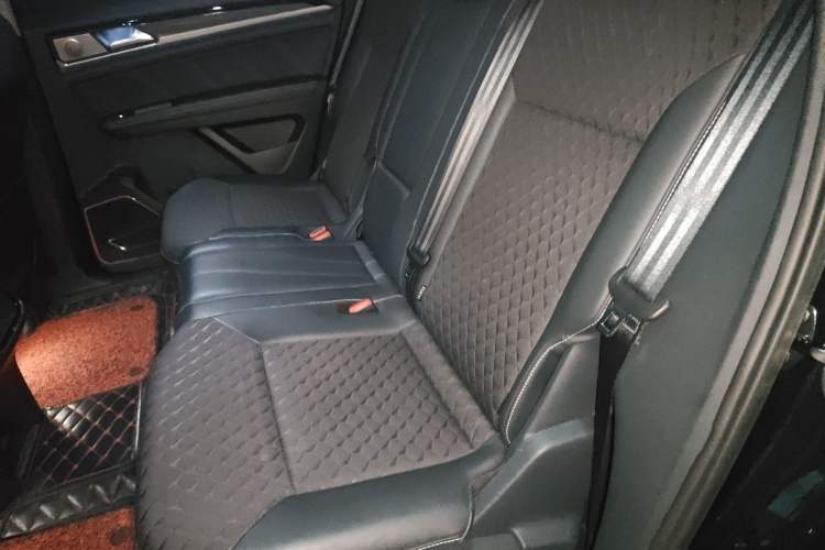 Used Volkswagen Teramont X 2020 Facelifted 330TSI Two-Wheel-Drive Luxury Edition
