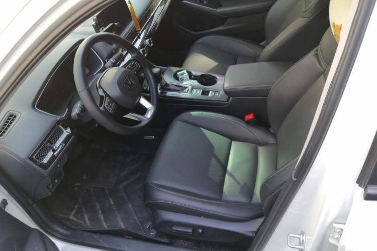 Used Honda Civic 2023 240TURBO CVT Dynamic Control · C-Position Guest Special Edition Left Front Seat