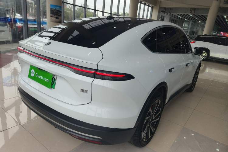 Used Nio EC6 2024 75 kWh
