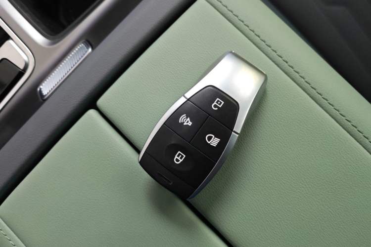 Used BAIC Off-Road BJ40 Electric Drive 2025 Standard Edition Interior 1