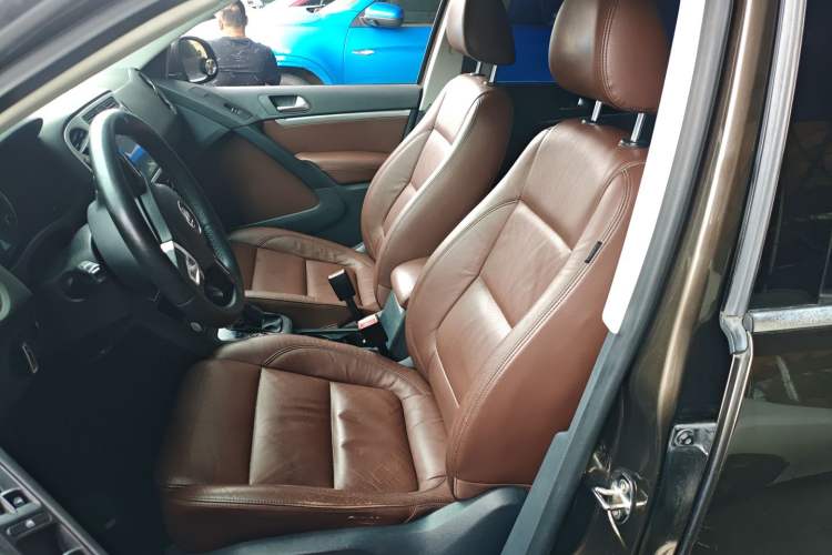 Used Volkswagen Tiguan L 2015 1.8TSI Automatic Two-Wheel Drive Luxury Model