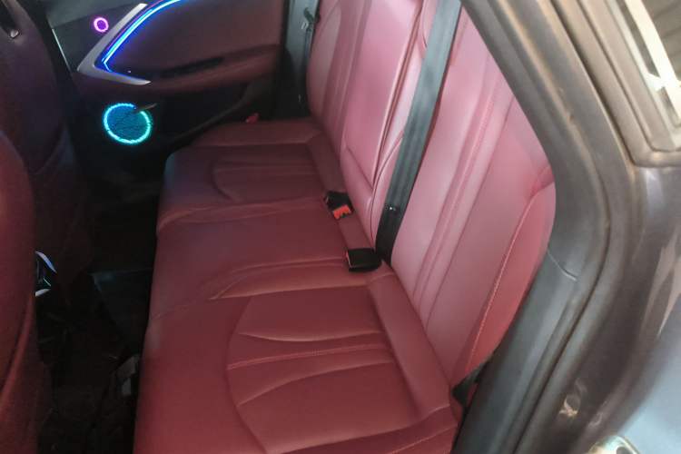 Used MG 7 2025 2.0T 405 AT Luxury Edition