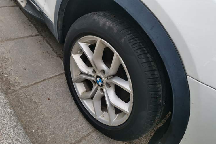 Used BMW X3 2012 xDrive28i Luxury Model
