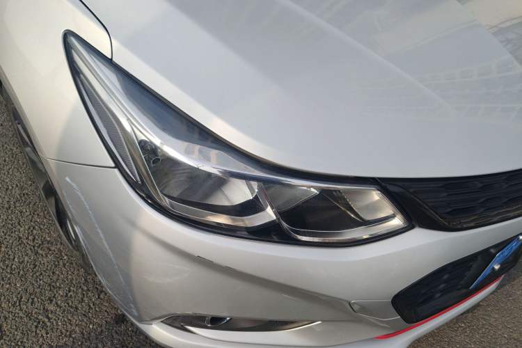 Used Chevrolet Cruze 2018 Redline 320 Automatic Pioneer Edition