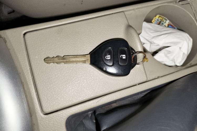 Used Toyota Corolla 2013 Special Edition 1.8L CVT ZhiKu GL-i