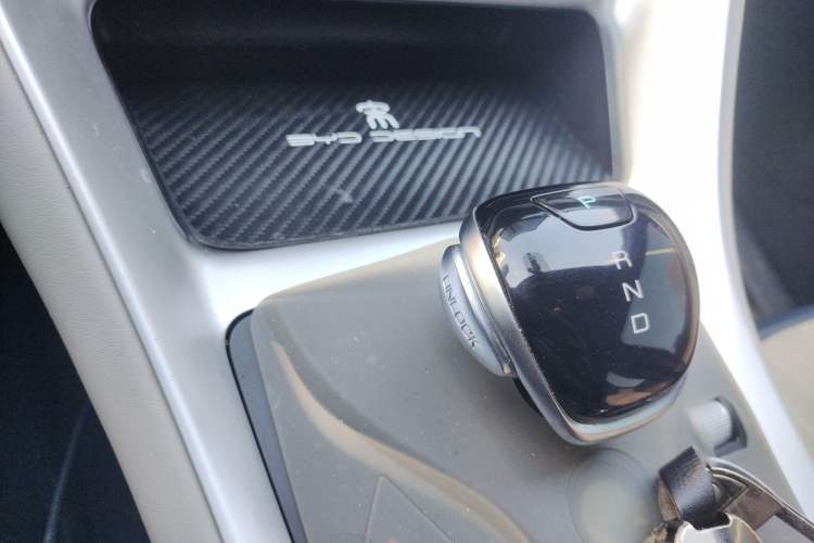 Used BYD Song Pro New Energy 2024 HONOR Edition DM-i 71KM Navigation Model