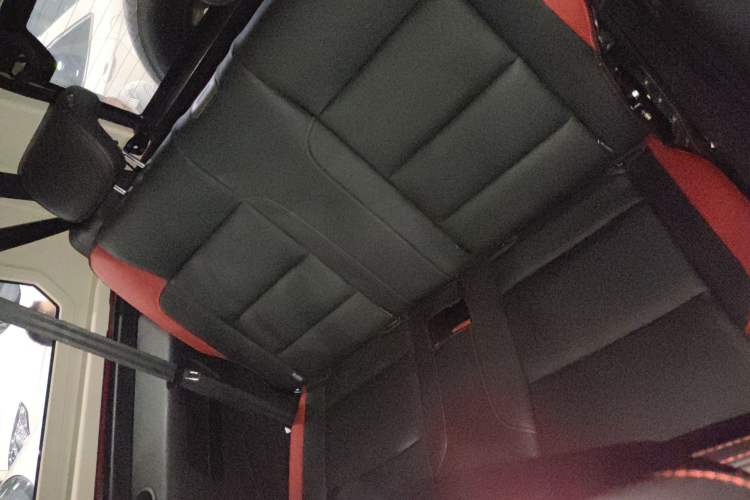 Used BAIC Off-Road BJ40 2020 2.0T Automatic Four-Wheel Drive Tribute Edition 2020 Xieke Version