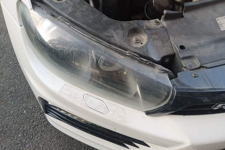 Used Volkswagen Scirocco 2011 1.4 TSI Comfort Edition Right Front Headlight