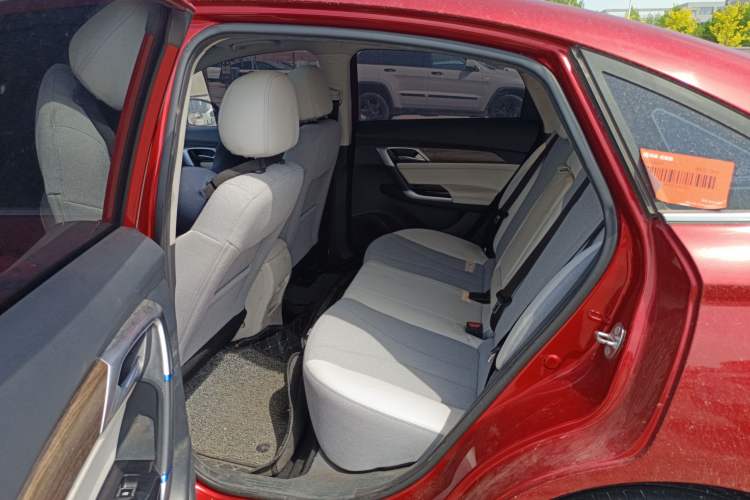 Used BAIC Beijing EU5 2018 R500 Smart Wind Edition
