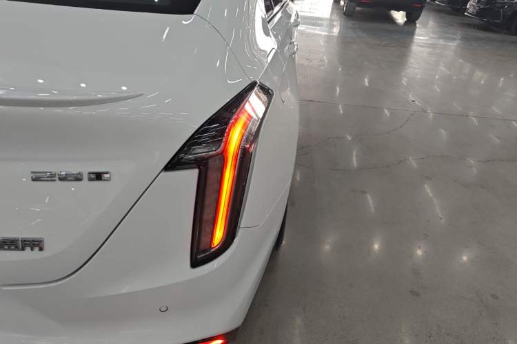 Used Cadillac CT4 2022 28T Fashion Edition
