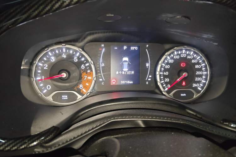 Used Jeep Renegade 2018 Connected Large Screen Version 180T Automatic High-Energy Edition
