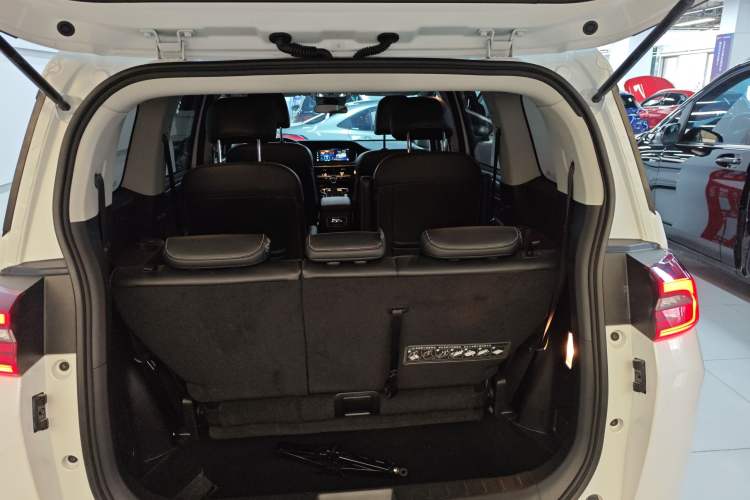 Used GAC Trumpchi M6 2023 PRO 270T DCT Luxury Edition