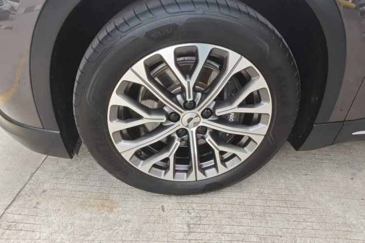 Used Nio ES6 2024 75 kWh
