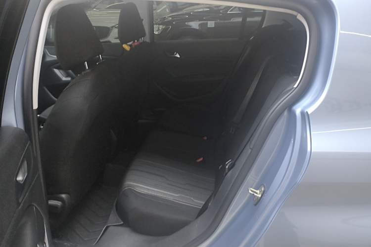 Used Peugeot 308S 2015 1.2T Automatic Shangchi Edition Left Rear Seat