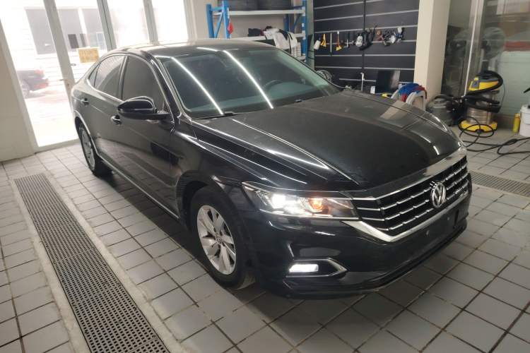 Used Volkswagen Passat 2019 280TSI Business Edition China VI
