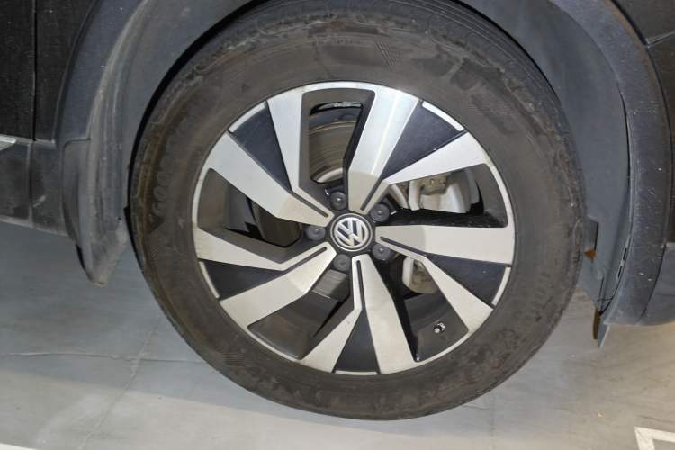 Used Volkswagen Tayron 2019 330TSI Two-Wheel Drive Luxury Model China VI Standard