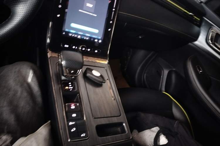 Used Roewe RX5 2021 PLUS 330TGI Automatic National Trend Intelligent Deluxe Edition