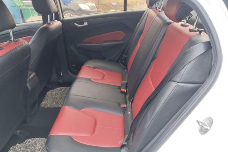 Used Chery Arrizo 5 2017 1.5L Manual Fashion Edition
