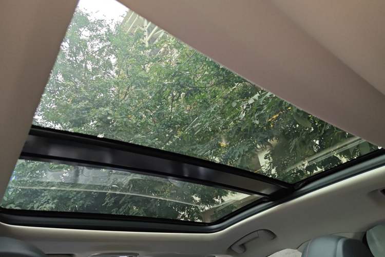 Used Lynk & Co 02 2019 1.5T DCT Two-Wheel Drive Pro Edition China VI Standard
