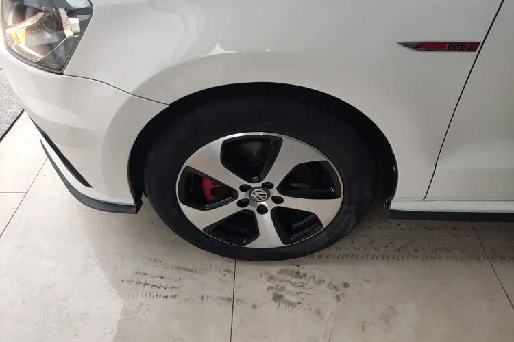 Used Volkswagen Polo 2015 1.4TSI GTI
