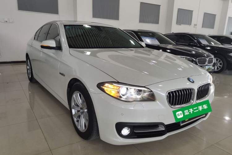 Used BMW 5 Series 2015 520i Elegant Edition
